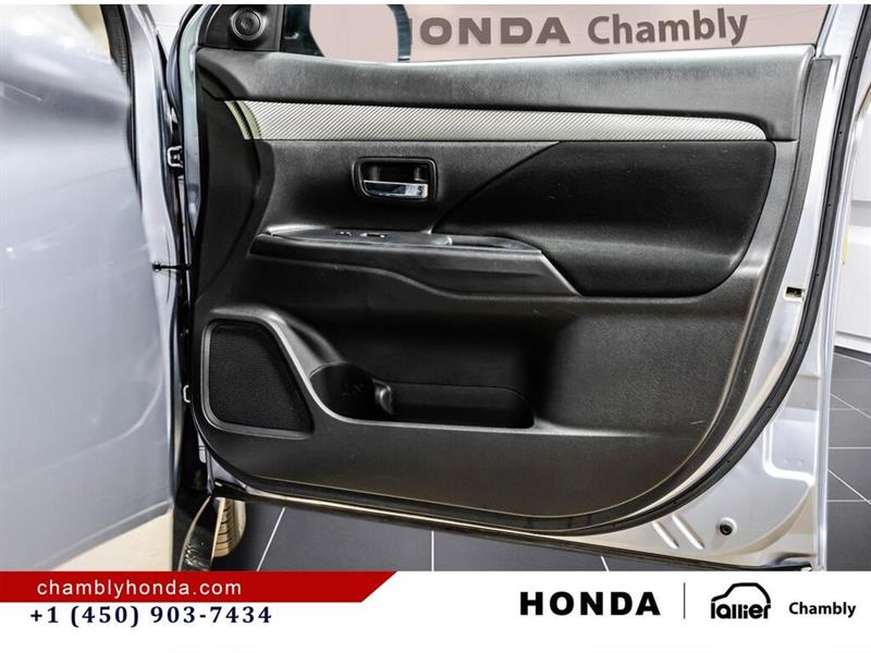mitsubishi Outlander 2016 - 17