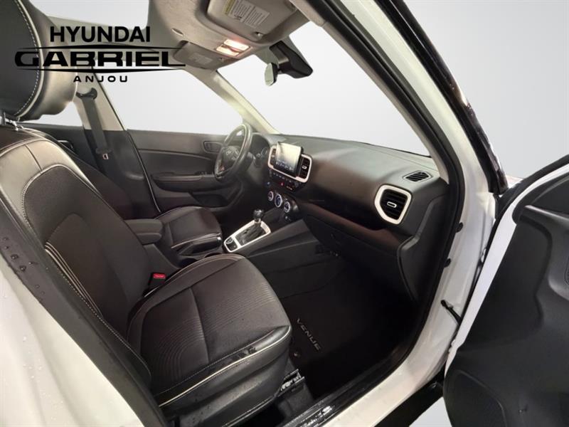 hyundai Venue 2023 - 18