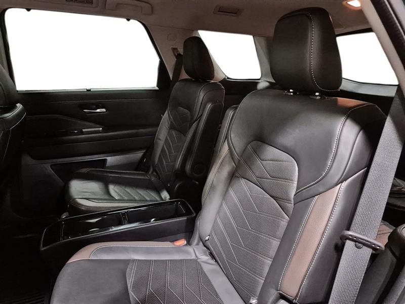 nissan Pathfinder 2023 - 13