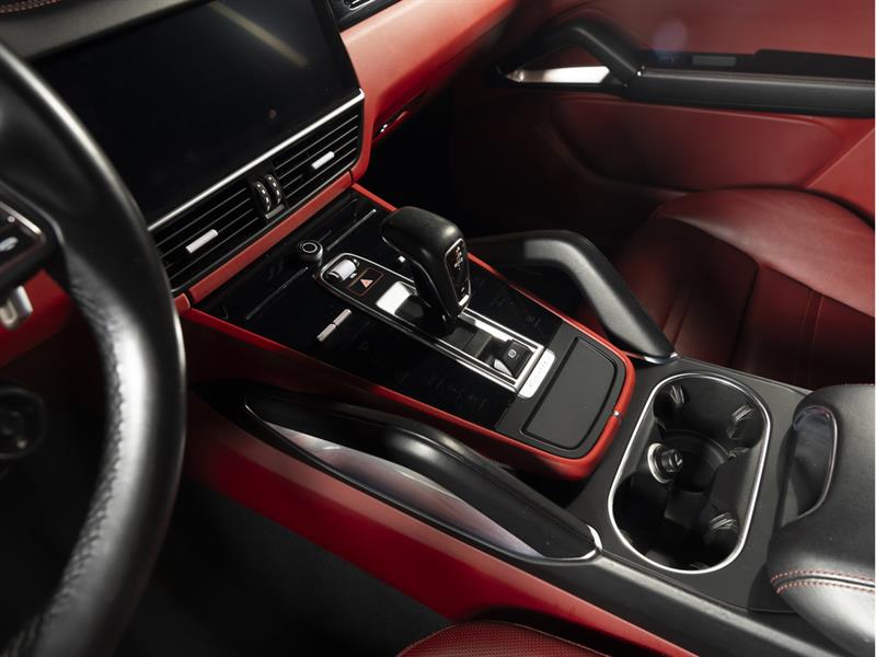 porsche Cayenne 2020 - 12