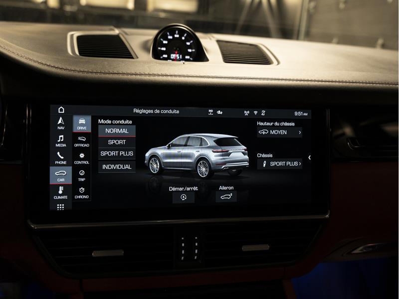 porsche Cayenne 2020 - 16