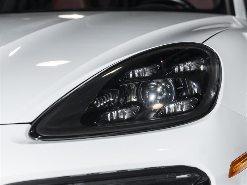 porsche Cayenne 2020 - 18