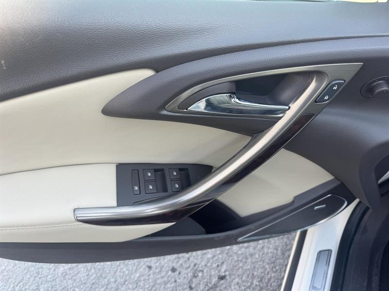 buick Verano 2016 - 9