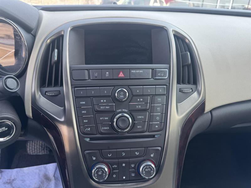 buick Verano 2016 - 11