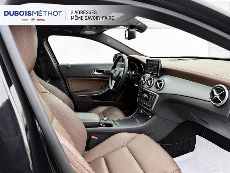mercedes-benz GLA-Class 2015 - 17