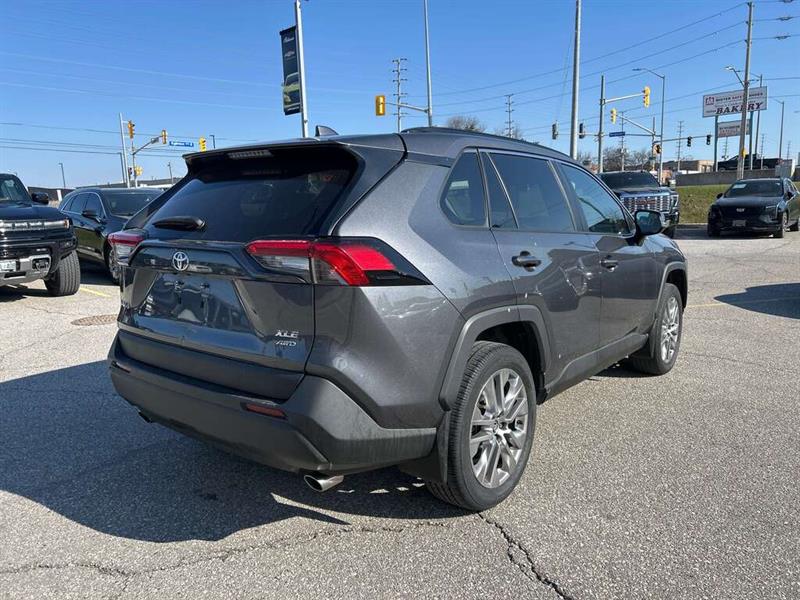 toyota RAV4 2022 - 6