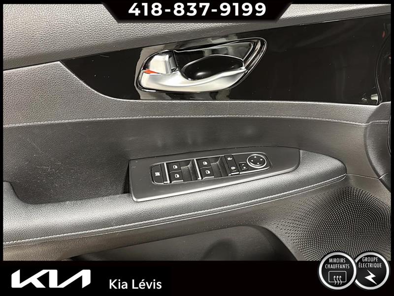 kia Forte 2022 - 11