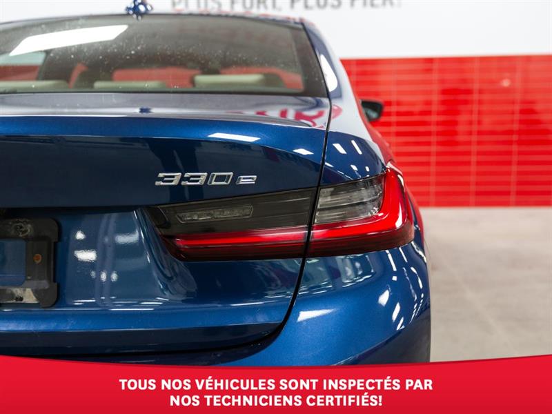 bmw 330e 2022 - 14