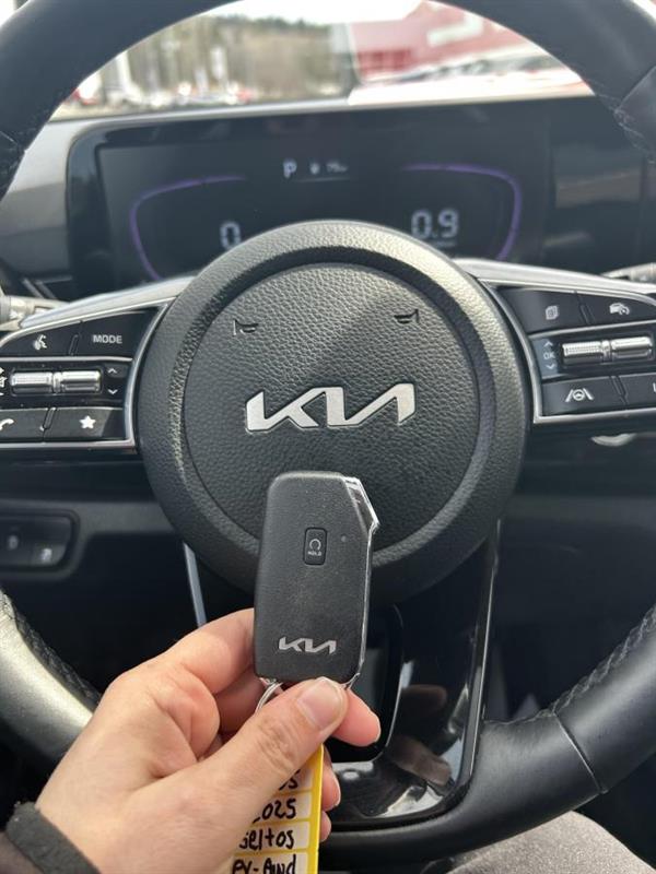 kia Seltos 2025 - 19