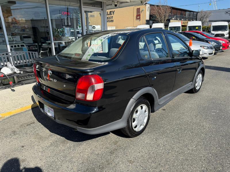 toyota Echo 2000 - 9