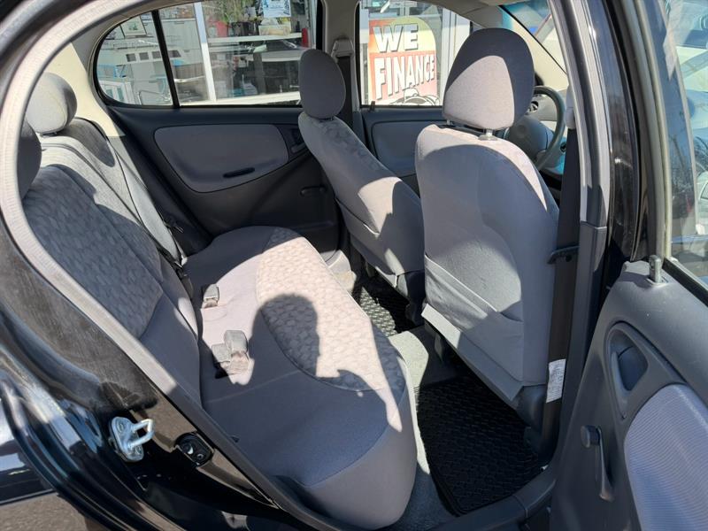 toyota Echo 2000 - 12