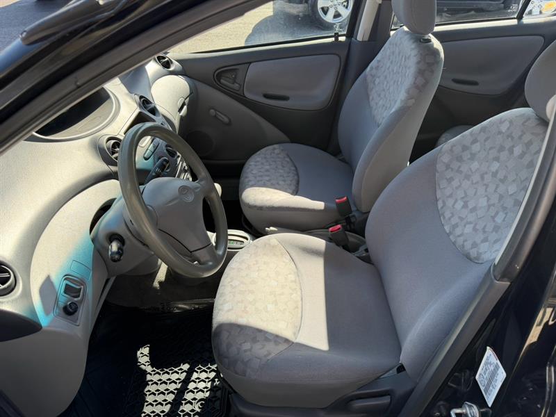 toyota Echo 2000 - 16