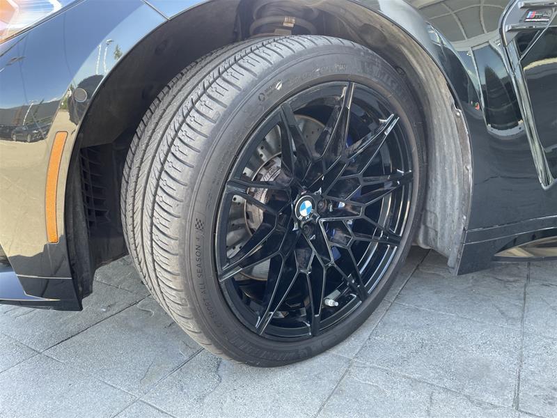 bmw M4 2022 - 8