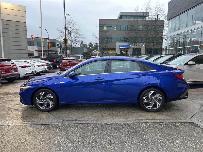 hyundai Elantra 2025 - 2