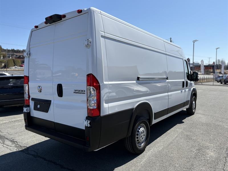 ram ProMaster fourgonnette utilitaire 2025 - 6