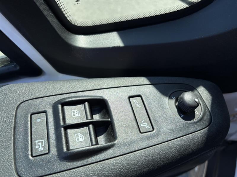 ram ProMaster fourgonnette utilitaire 2025 - 14