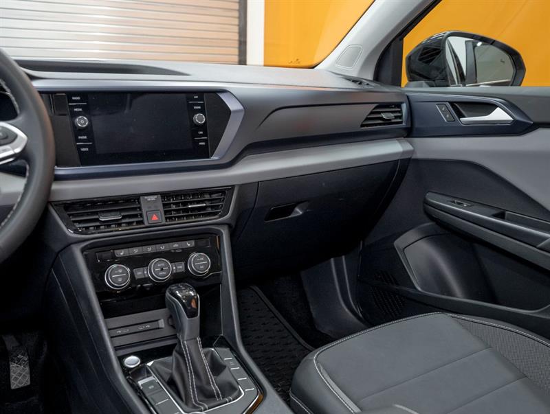 volkswagen Taos 2023 - 18