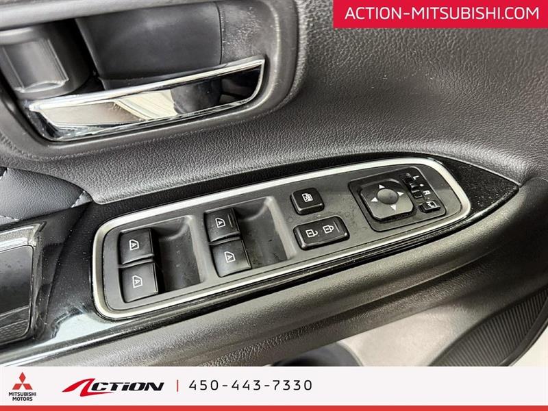 mitsubishi Outlander rechargeable 2020 - 12