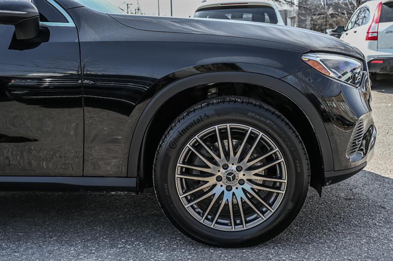 mercedes-benz GLC300 2025 - 12