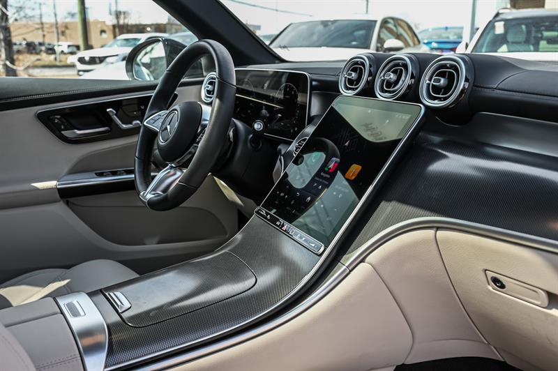 mercedes-benz GLC300 2025 - 30