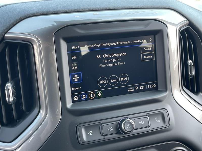 chevrolet Silverado 1500 2026 - 24