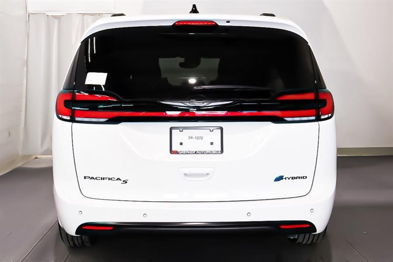 chrysler Pacifica Hybrid 2024 - 5