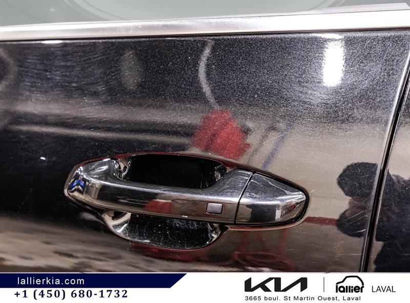 2025 Kia Seltos - Image 11