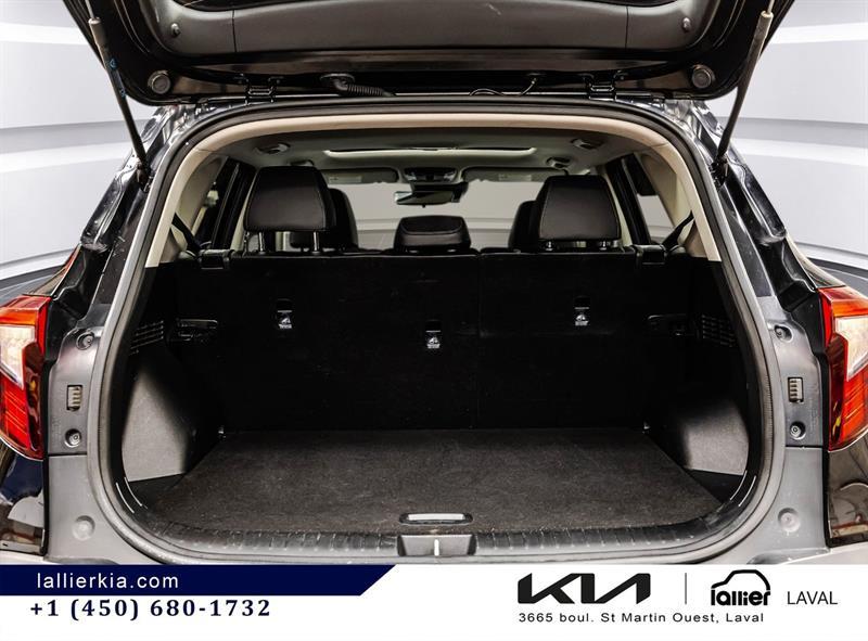 2025 Kia Seltos - Image 16