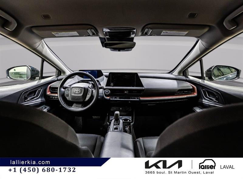 2024 Toyota Prius - Image 14