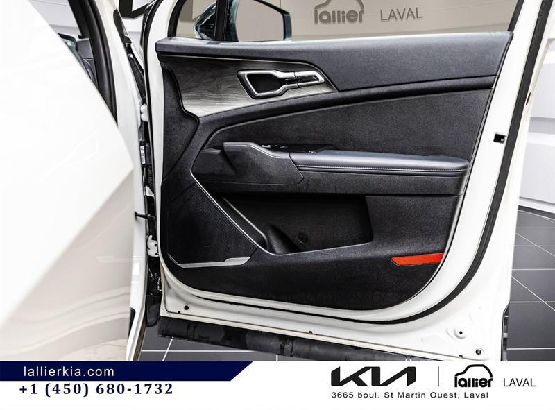 2025 Kia Sportage - Image 17