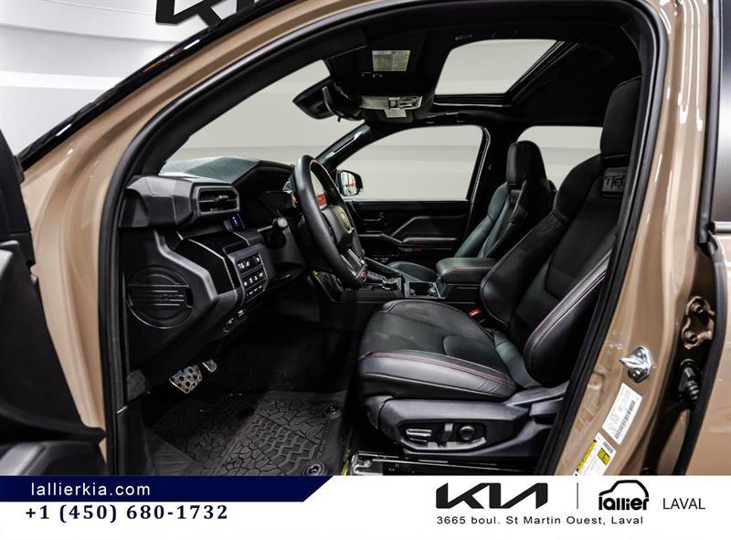 2025 Toyota Tacoma - Image 21