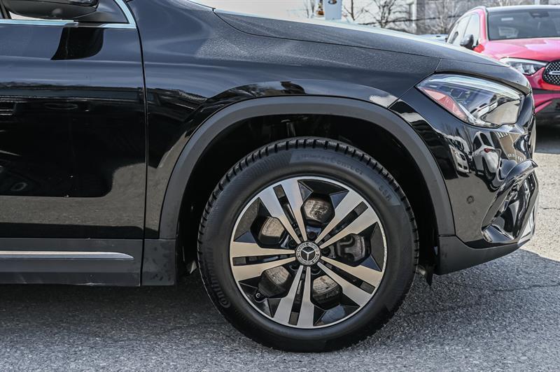 2025 Mercedes-Benz GLA - Image 13