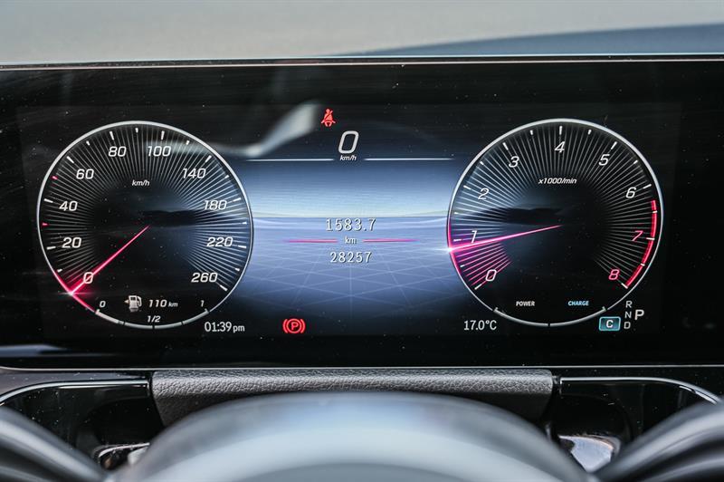 2025 Mercedes-Benz GLA - Image 21