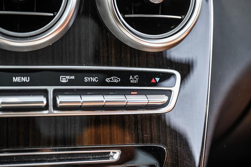 2016 Mercedes-Benz GLC - Image 16