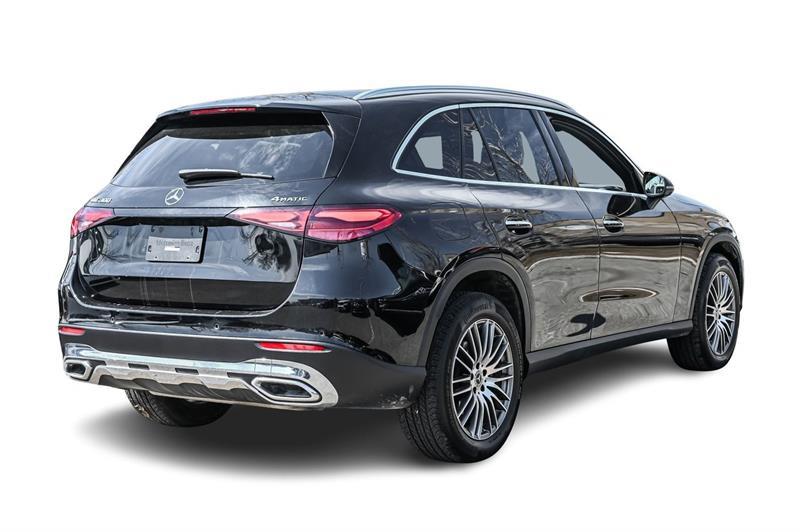 2025 Mercedes-Benz GLC - Image 6
