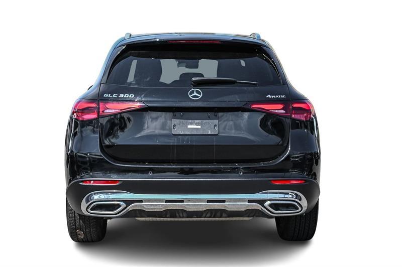 2025 Mercedes-Benz GLC - Image 8