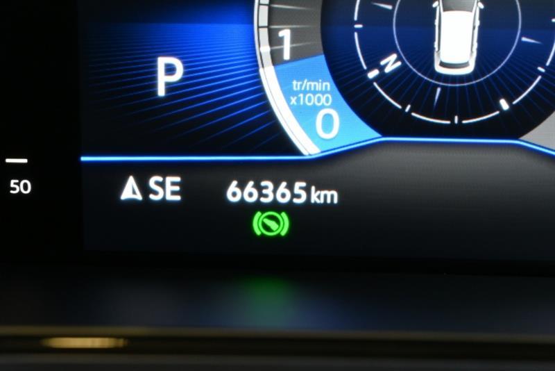 2022 Volkswagen Taos - Image 24