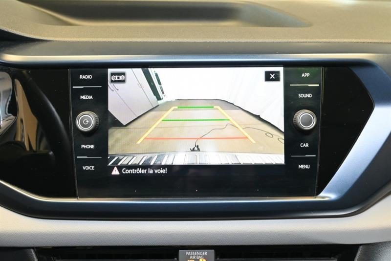 2022 Volkswagen Taos - Image 27