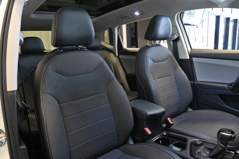 2022 Volkswagen Taos - Image 33