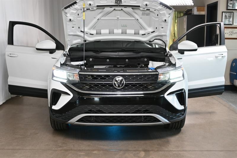 2022 Volkswagen Taos - Image 39