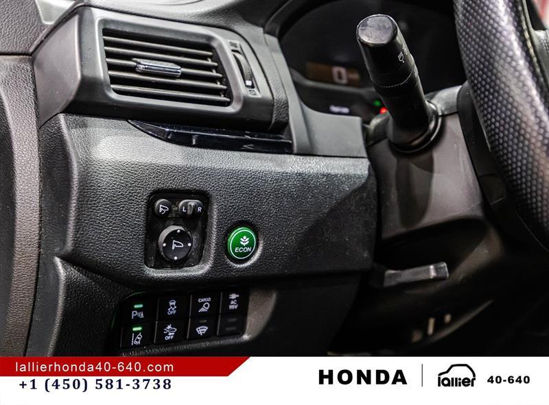 2022 Honda Ridgeline - Image 23