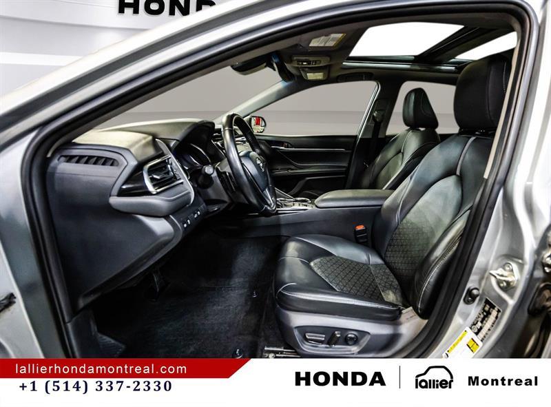 2018 Toyota Camry - Image 21