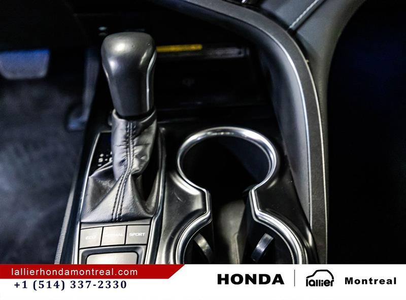 2018 Toyota Camry - Image 27