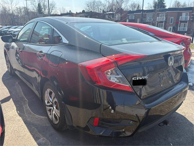 2018 Honda Civic - Image 4
