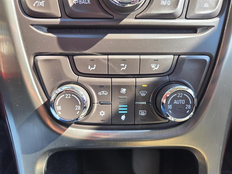 2015 Buick Verano - Image 23