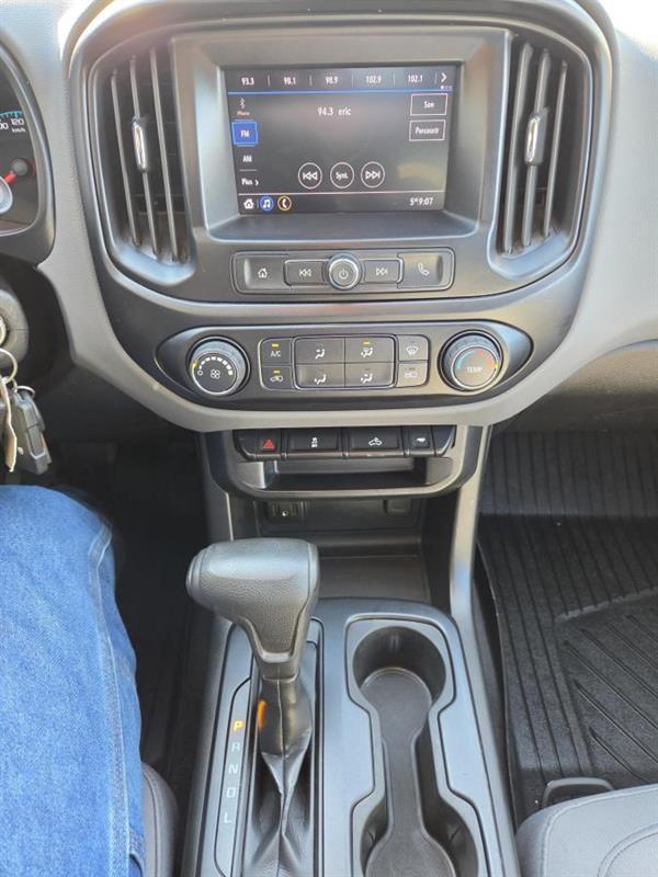 2020 Chevrolet Colorado - Image 19