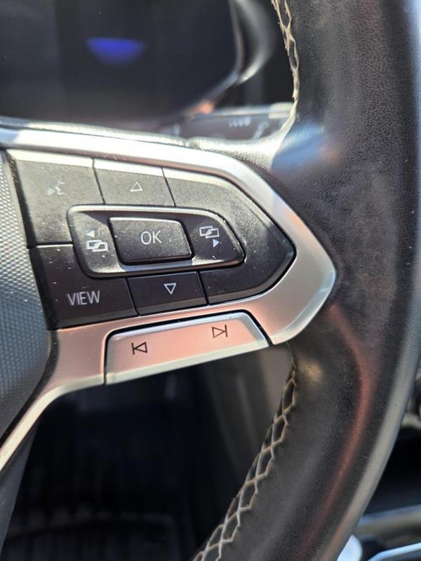 2022 Volkswagen Taos - Image 19