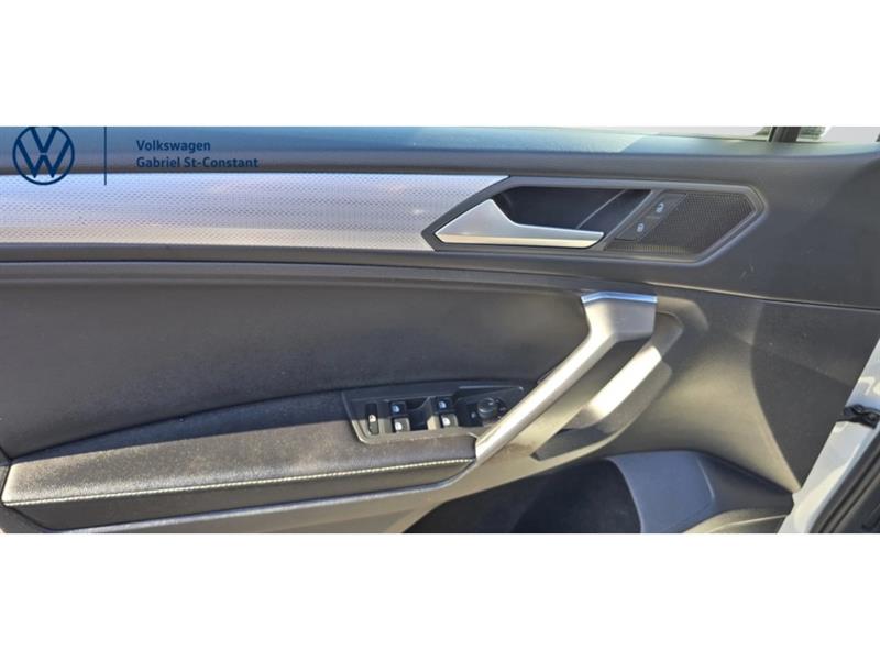 volkswagen Tiguan 2022 - 16