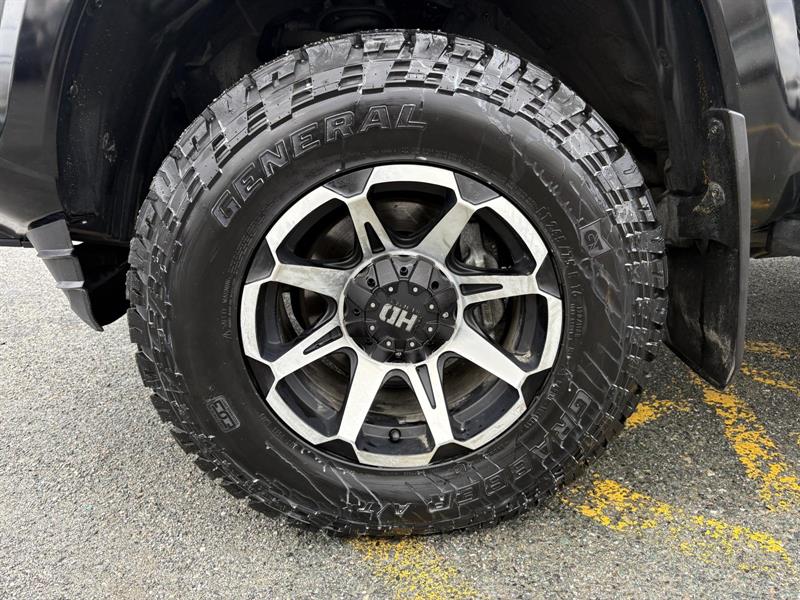 toyota Tacoma 2023 - 8