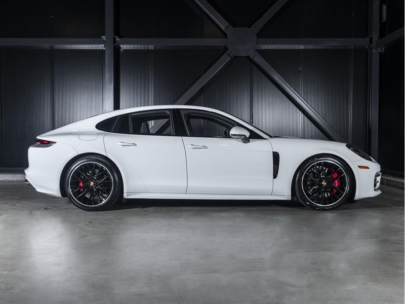 porsche Panamera 2023 - 9